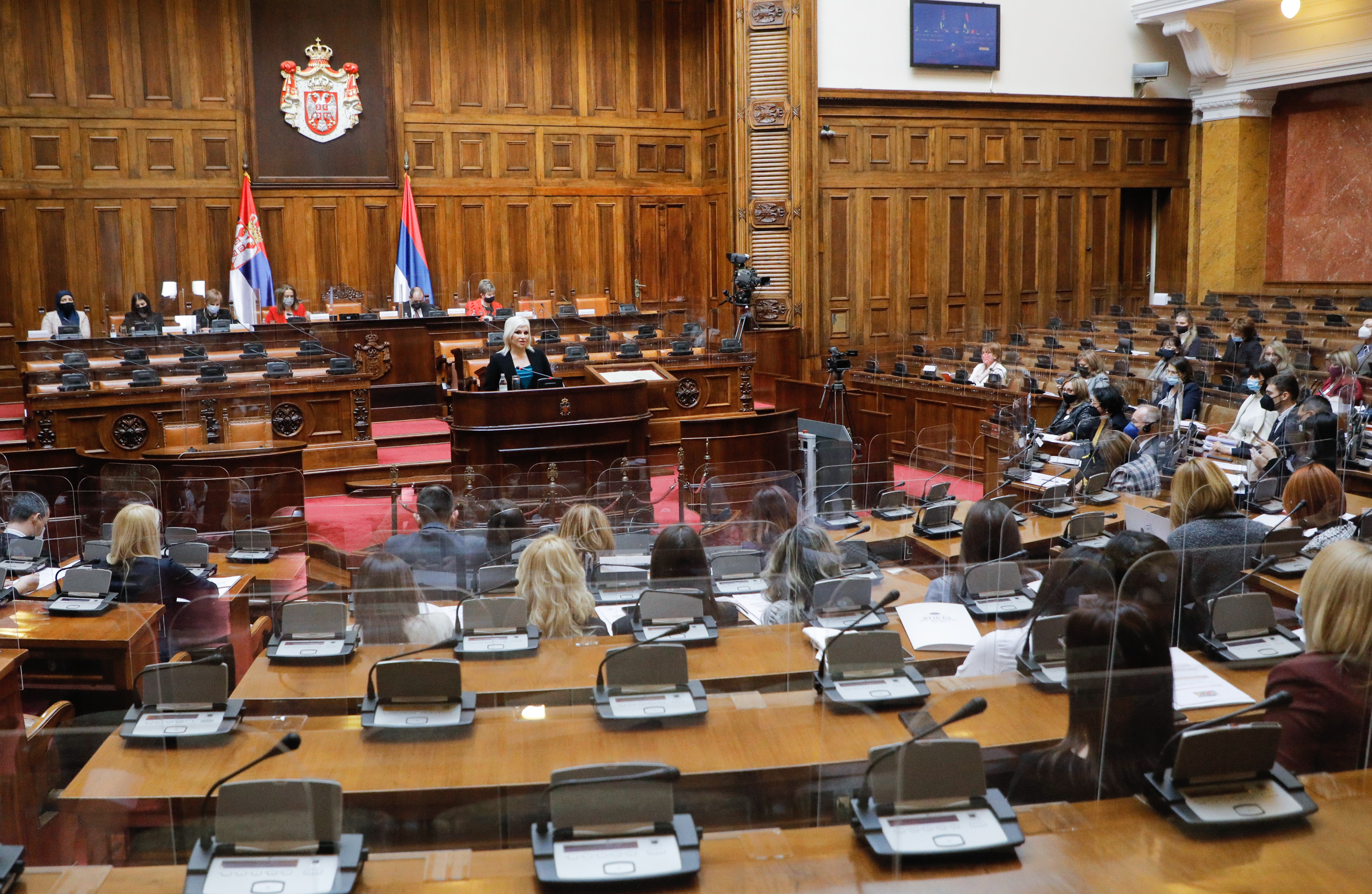 Михајловићева на конференцији Женске парламентарне мреже: Важно је да што пре добијемо закон о родној равноправности